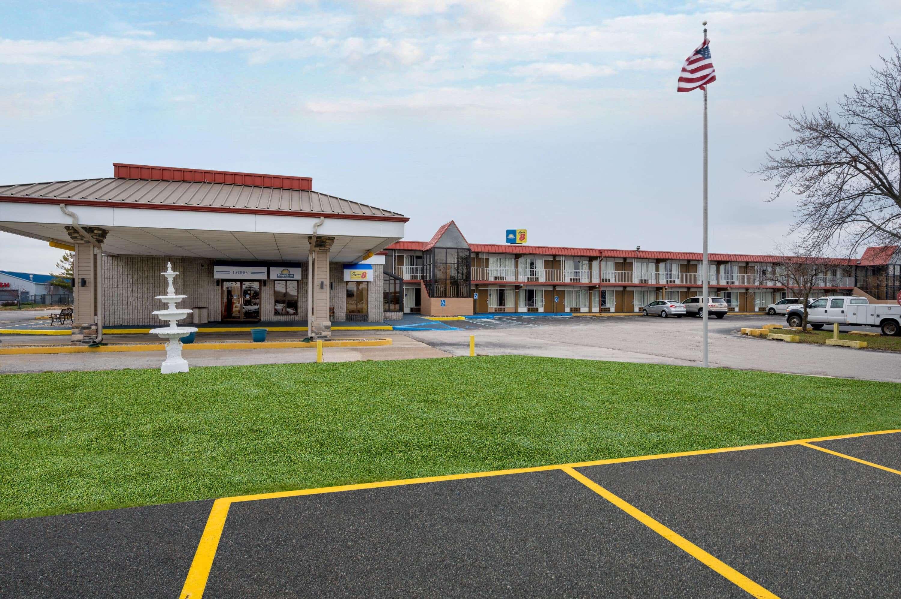 Days Inn By Wyndham Perrysburg Toledo Extérieur photo